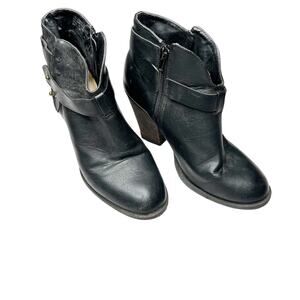 XOXO Karol Black Heeled Leather Ankle Booties Size 7 M Autumn Fall Boots